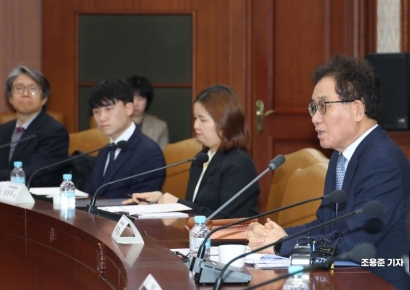 [포토] 유기홍 위원장, 학교폭력대책위원회 발언