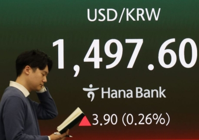 '유가 100달러' 영향…원·달러 환율 3.8원 오른 1497.5원 마감(상보)