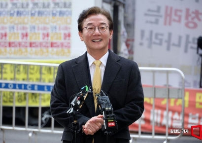 [포토] 광역단체장 후보 면접 나선 전재수