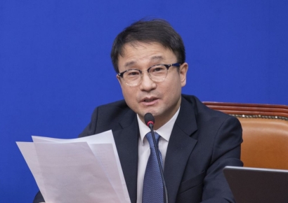 李대통령 "기초연금 부부감액제 시정" 제안에 與 "대책 모색"