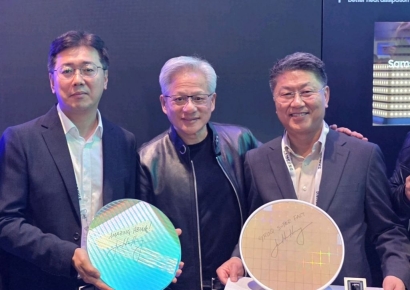 "삼성에 세계 최고가 많다"…젠슨 황, 추론 반도체 '그록 3' 삼성과 협업 발표[GTC 2026]