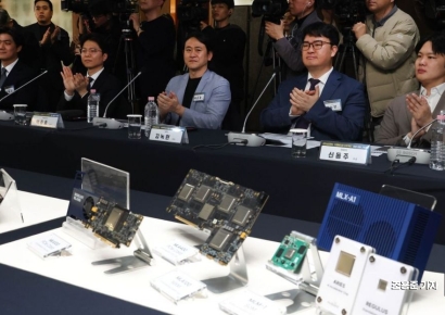 [포토] K-엔비디아 프로젝트를 이끌 AI반도체 5개 기업 대표