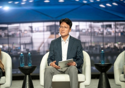 SK하이닉스 "2030년까지 '자율형 팹' 구축"…엔비디아 플랫폼으로 'AI 두뇌' 만든다