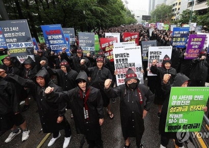 반도체 수주전쟁 한창인데 '셧다운' 공포…5월 총파업 예고로 발목잡는 삼성노조