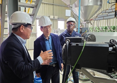 김선규 호반그룹 회장, 남아공·싱가포르 현장 경영…에너지 사업 확대