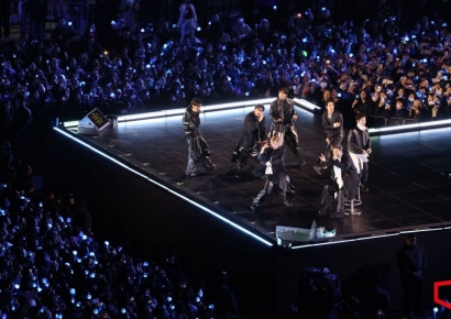 [포토] 그들이 돌아왔다! BTS 광화문 공연