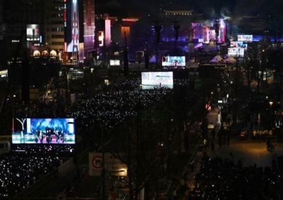 "26만 예상했는데 4만?" BTS 공연 후폭풍에 편의점 '웃고 울었다'