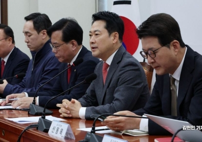 [포토] 국힘 “조작기소 국조, 결론 짓고 조사…공소취소 향해 달려가“