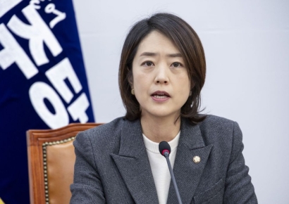 송영길 "친문, 이재명 낙선 바랐다"…고민정 "반면교사 되려 하나"