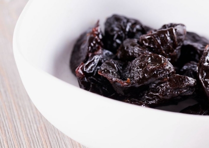 여성에게 더 흔한 ‘이 문제’.. 이 과일이 함께 언급되는 이유