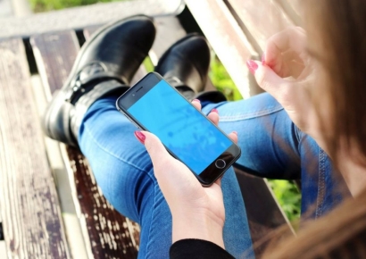 구형 아이폰 수억대 뚫릴 수도…해킹 도구 공개에 악용 우려