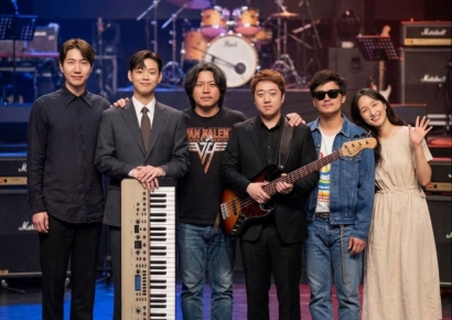 밴드 업스케이프, 신곡 '배드 초이스' 발매