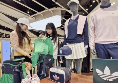 짧아진 봄… 롯데백화점, 역대급 ‘스프링 세일’로 나들이객 유혹