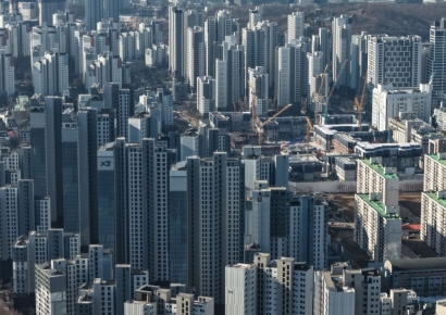 부동산 PF 익스포저 3.6조 감소…연체율도 하락