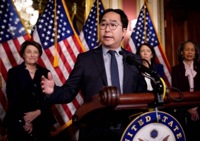 앤디김 "이란 전쟁에 韓 미사일 방어 체계 차출 우려"