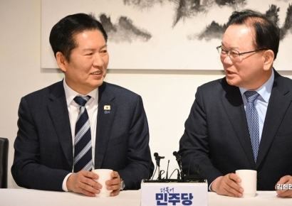 [포토] 정청래 대표-김부겸 전 총리 회동