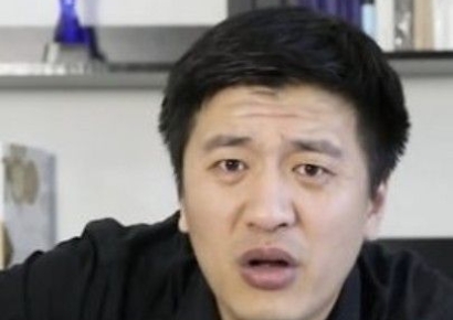 2600만 구독 中 '입시 전략가' 사망에…"가난한 학생 희망" 수험생 애도 물결