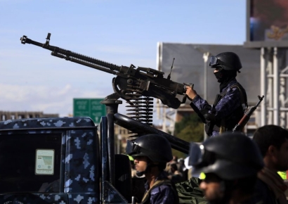 "이란, 후티에 홍해 통항 공격 준비"…에너지 시장 혼란↑[미국-이란 전쟁]