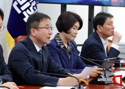 [포토] 한병도 "정치검찰 증언대 세울 것"