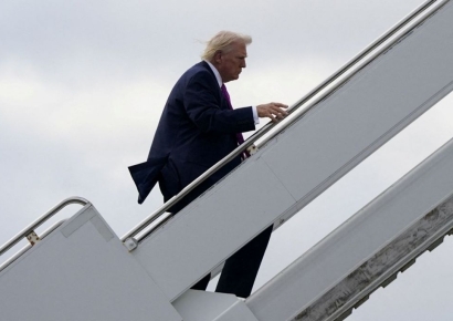 트럼프 "이란이 호르무즈 막은 상태로 종전 의향"