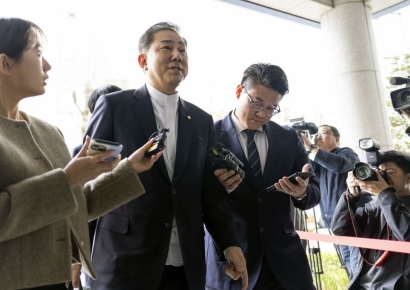 김병기, 5시간 조사 후 귀가…내달 2일 5차 소환