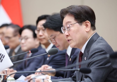 한·인니, MOU 16건 교환…디지털·AI·에너지·광물 협력 확대