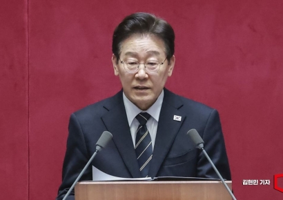 [포토] 추가경정예산안 시정연설하는 李대통령