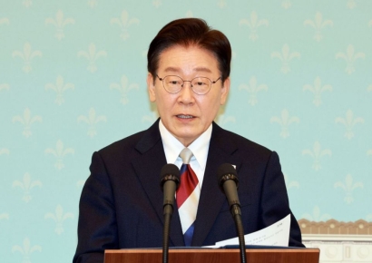 李대통령 "추경으로 지방정부 부담증가? 말 안돼…초보 산수"