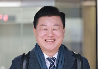 신용한, 노영민 꺾고 與충북지사 후보로 선출