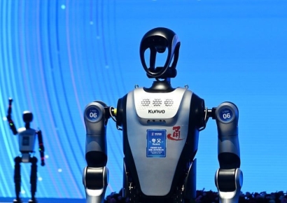 "272억 줄 테니 일하러 오세요" 파격 연봉 제시…인재 쟁탈전 불붙었다