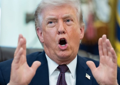 트럼프 "호르무즈 해협 개방 조건으로 2주간 이란 공격 중단"