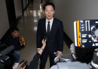 법무부, '대북 송금' 수사 의혹 박상용 검사 직무집행 정지