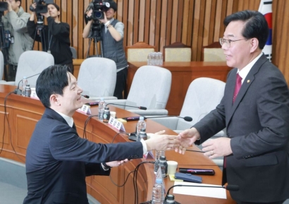 국힘, 자체 박상용 청문회…與 "선서 거부하더니 정치중립 위반"