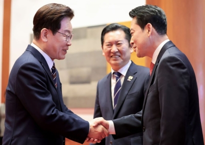 국민의힘 "李대통령, 연임 않겠다 즉답 거부"…민주당·청와대 "사실과 달라"(종합2보)