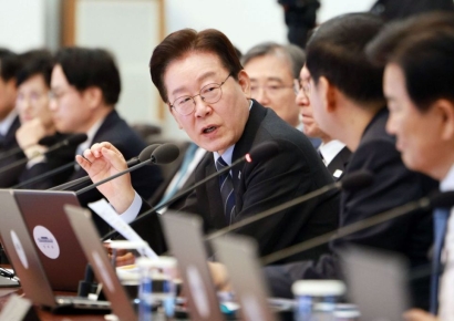 '중동發 위기 극복' 李대통령, 첫 국민경제자문회의 주재