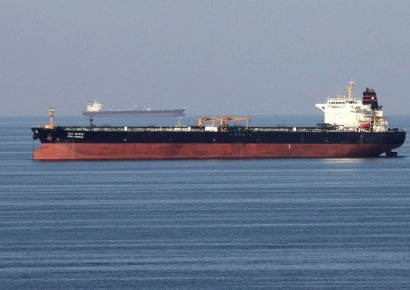 호르무즈, 휴전 이틀째도 사실상 봉쇄…모즈타바 해협 관리 "새 단계로 전환"