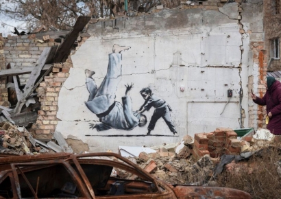 "결혼식 비용 21만원"…'억만장자' 뱅크시 '초저가 결혼' 뒤늦게 화제