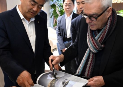 정원주 대우건설 회장, 佛 건축가와 국내외 주거·도시개발 협력 모색