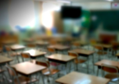 "선생님 때려도 생기부에 안 남아" 학생이 女교사 폭행해 응급실행