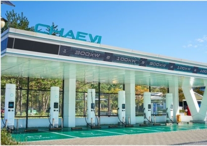 "야 너도?…나도 갈아탔어" 신차도, 중고차도 결국 '전기차'…하이브리드도 넘어섰다[전기차, 이제는 인프라다②]