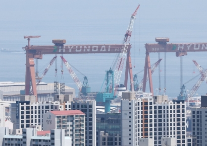 홍범도함 화재 사고…HD현대중 울산조선소서 1명 실종