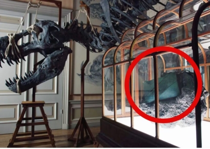 지구서 사라진 공룡이 명품으로? 티라노 가죽 핸드백 얼마인가 봤더니