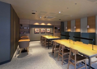 쫓아낼 줄 알았는데…'민폐족? 아닙니다' 스타벅스, 가림막까지 완비