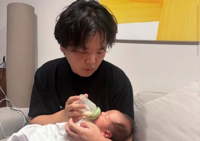 "공직자 가족으로 더 신중했어야"…곽튜브, 조리원 협찬 논란 사과