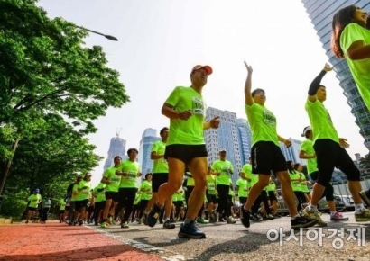 45세 이상 여성…잘먹고 많이 움직이면 우울증 위험 절반 '뚝'