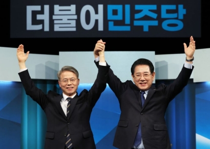 민형배·김영록, 특별시장 결선 앞두고 공정성·청사 이전설 정면 충돌