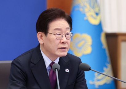 李대통령 "사욕 위해 국익 훼손 매국노…침략전쟁 부인이 우리 헌법정신"