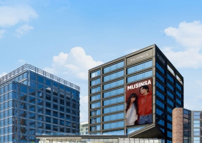 무신사, 성수 ‘메가스토어’ 오픈…국내 최대 규모 패션·뷰티 복합매장 