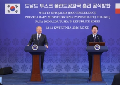 李대통령 "폴란드와 중동위기 공급망 협력"…폴란드 총리 "힘 합쳐야"