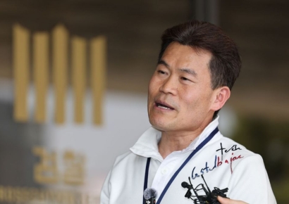 전한길 "美백악관이 날 초청했다…이재명 정권 감당할 수 있나" 주장